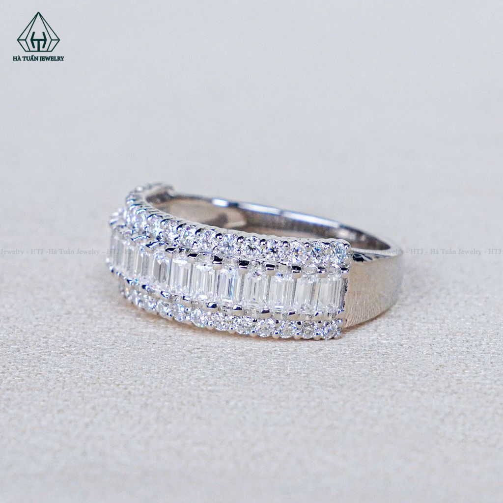 RX647 FULL MOIS Nhẫn phối baguette + tấm tròn