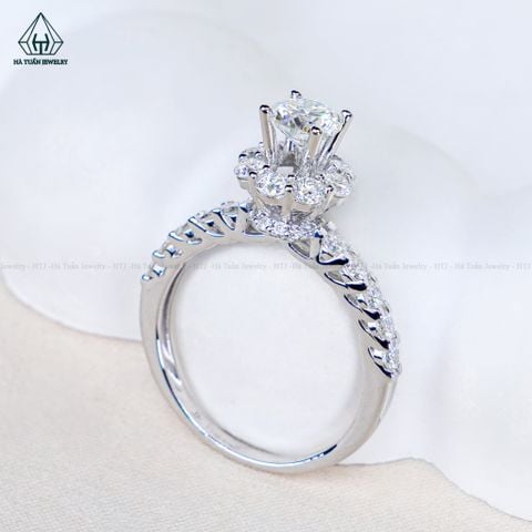 RX763 FULL MOIS 5.4mm Nhẫn nữ