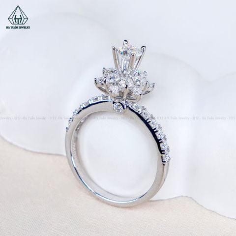 RX766 FULL MOIS 4.5mm Nhẫn nữ