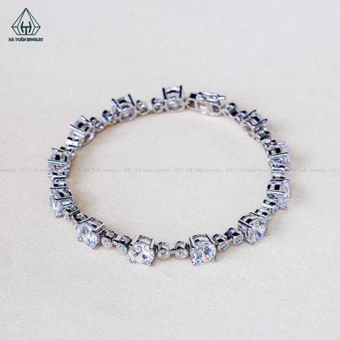 B160 Lắc tay