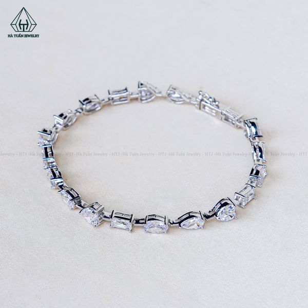B163 Lắc tay