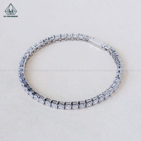 B168 Lắc tay