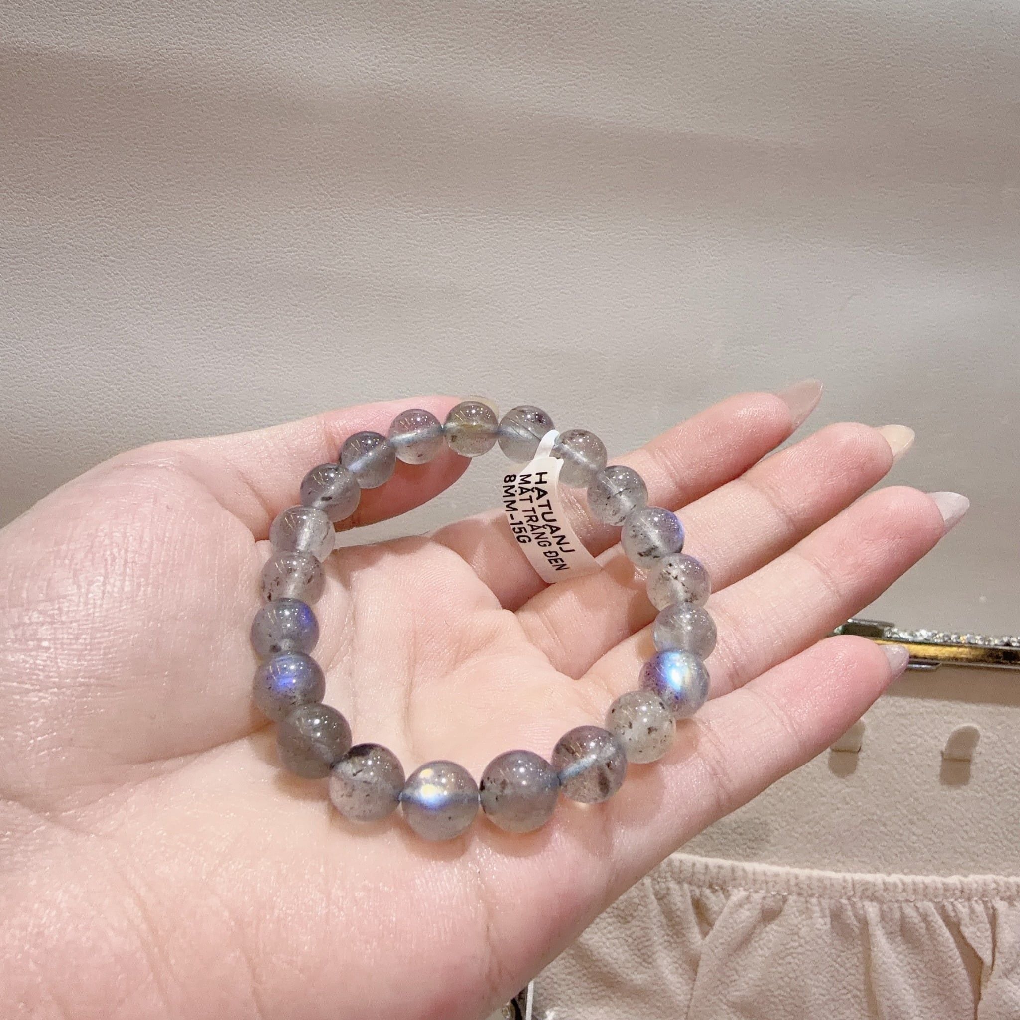 S015 ĐÁ MẶT TRĂNG ĐEN
