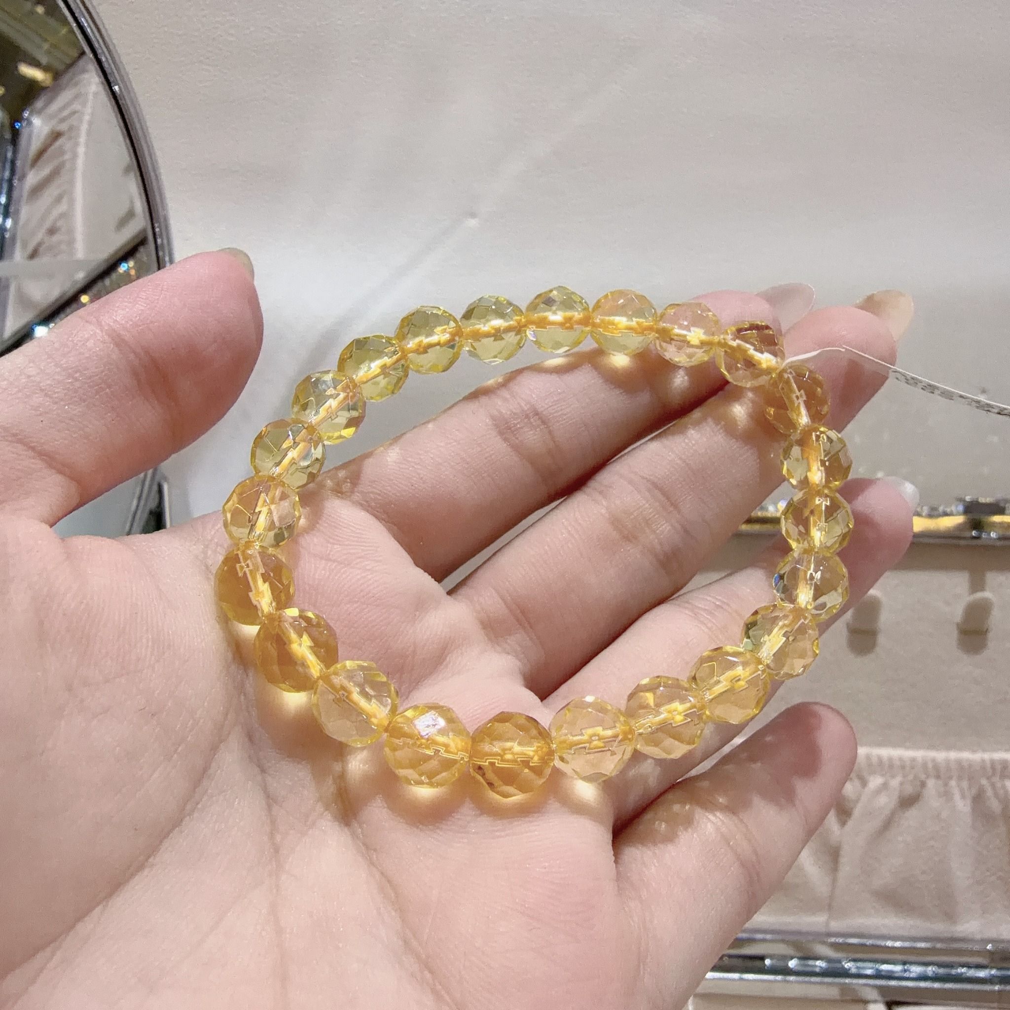 S031 VÒNG THẠCH ANH VÀNG MÀI GIÁC