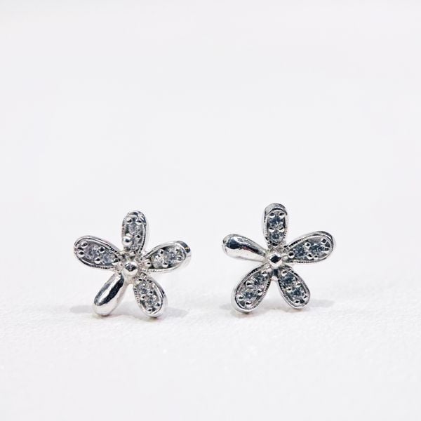  E996 Bông tai hoa 5 cánh 