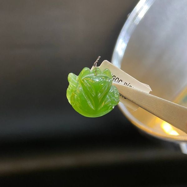  PC030 MẶT HỒ LY NGỌC BÍCH 