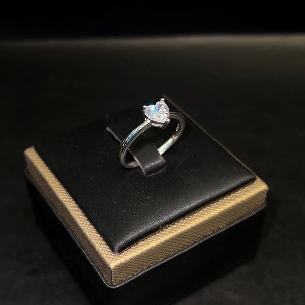  R012 Heart CZ 6mm Nhẫn nữ trơn tim 