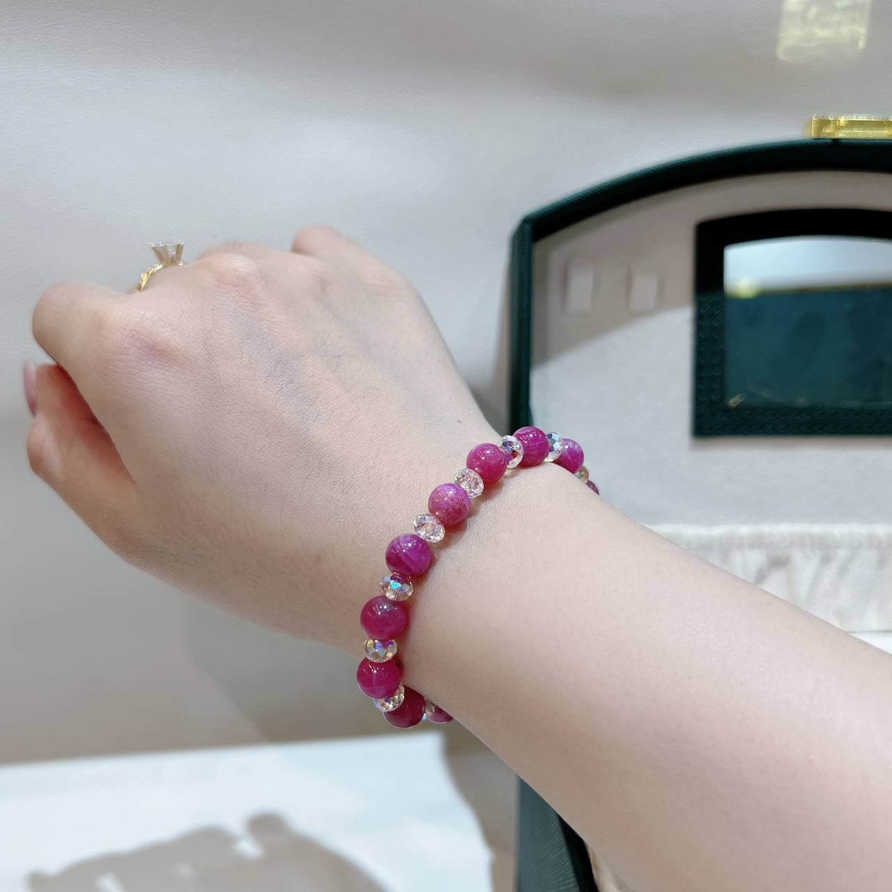 S043 VÒNG ĐÁ RUBY