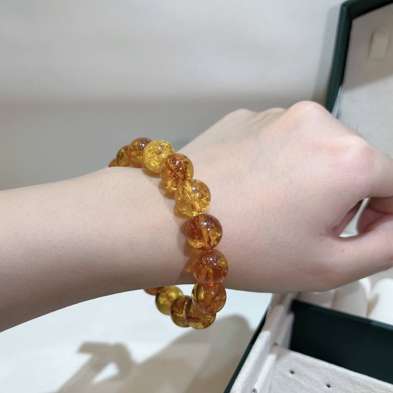 S012 VÒNG HỔ PHÁCH