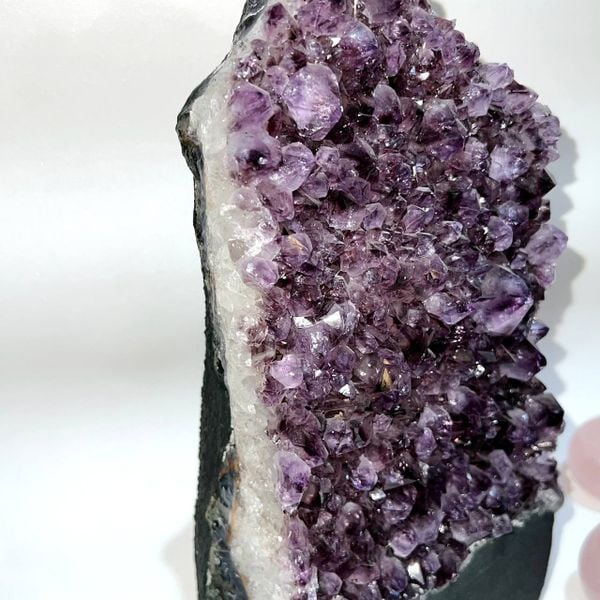  VP011 HỐC ĐÁ THẠCH ANH TÍM 