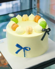 BÁNH KEM MÀU VÀNG