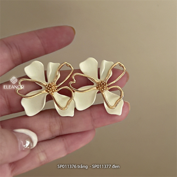  Bông tai - SP011376 màu trắng 