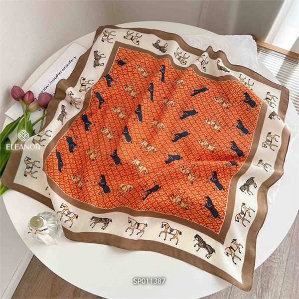  Khăn quàng cổ - SP011387 