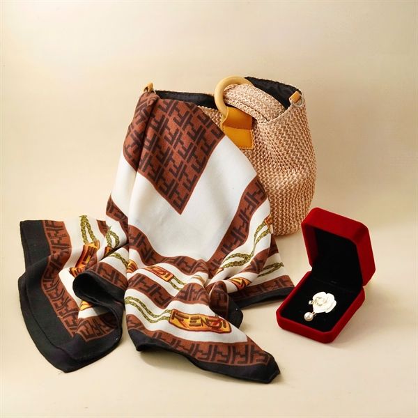  Set - SP011083 (Khăn 5989 + CA 8382 + Hộp 6784) 