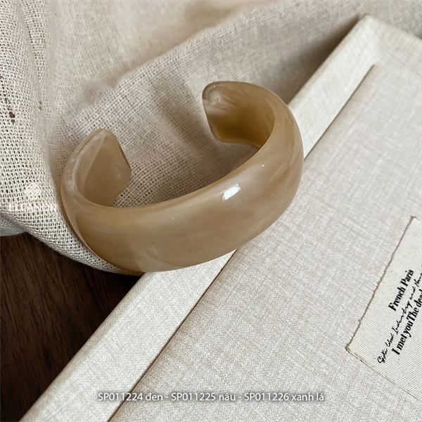  Lắc tay - SP011225 màu nâu nhạt 