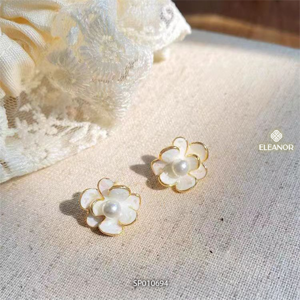  Bông tai - SP010694 trắng 