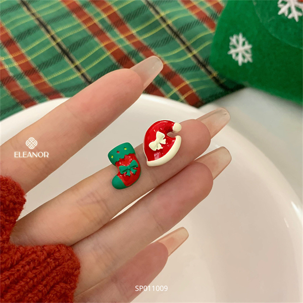  Bông tai - SP011009 vớ xanh + mũ 