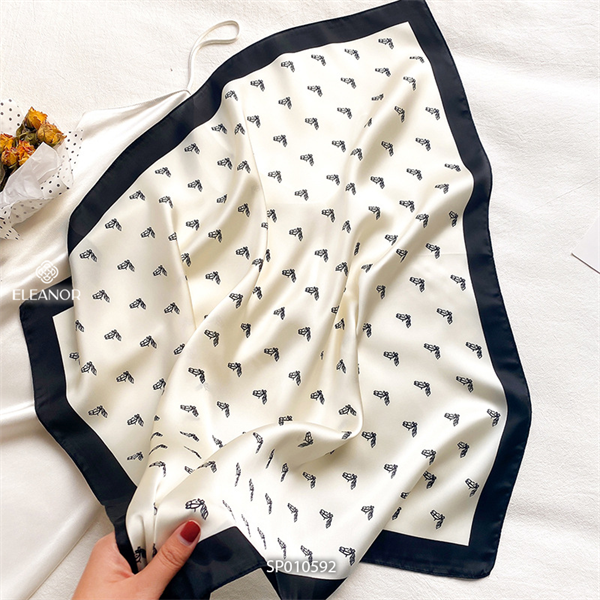  Khăn quàng cổ - SP010592 trắng 