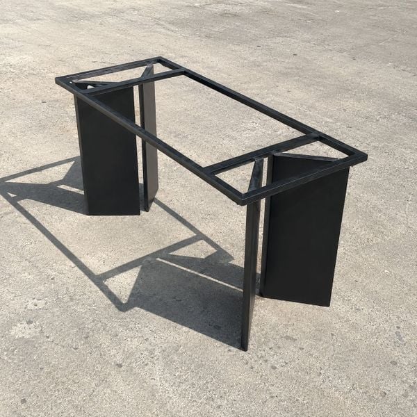 Bàn ăn XDAILY | LINE table