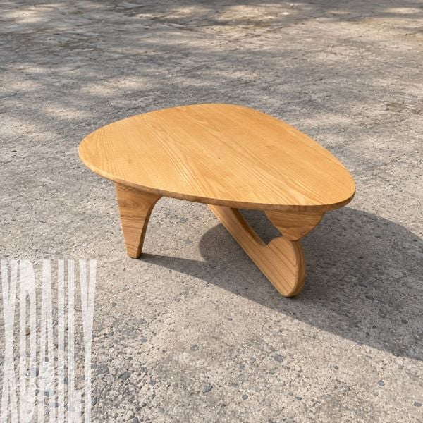 Bàn trà Noguchi BT2
