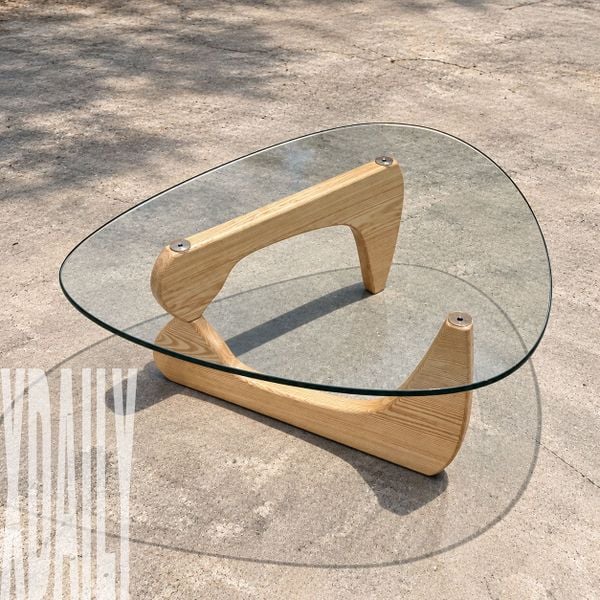 Bàn trà Noguchi BT2