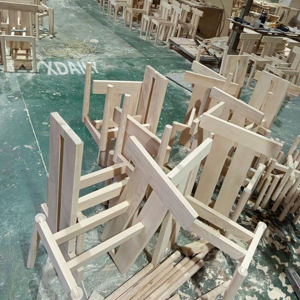 Ghế ăn XDAILY - HIPPO chair | Ghế gỗ bọc nệm cao cấp.