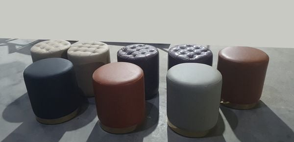 Đôn tròn trơn chân inox mạ PVD