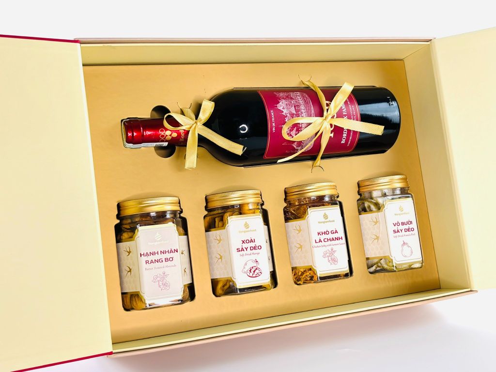 Bộ quà tết 2026 - ĐẠI PHÁT 02 | Set Quà Tết Nonglamfood | Vẹn Nguyên Hương Tết – Gắn Kết Yêu Thương