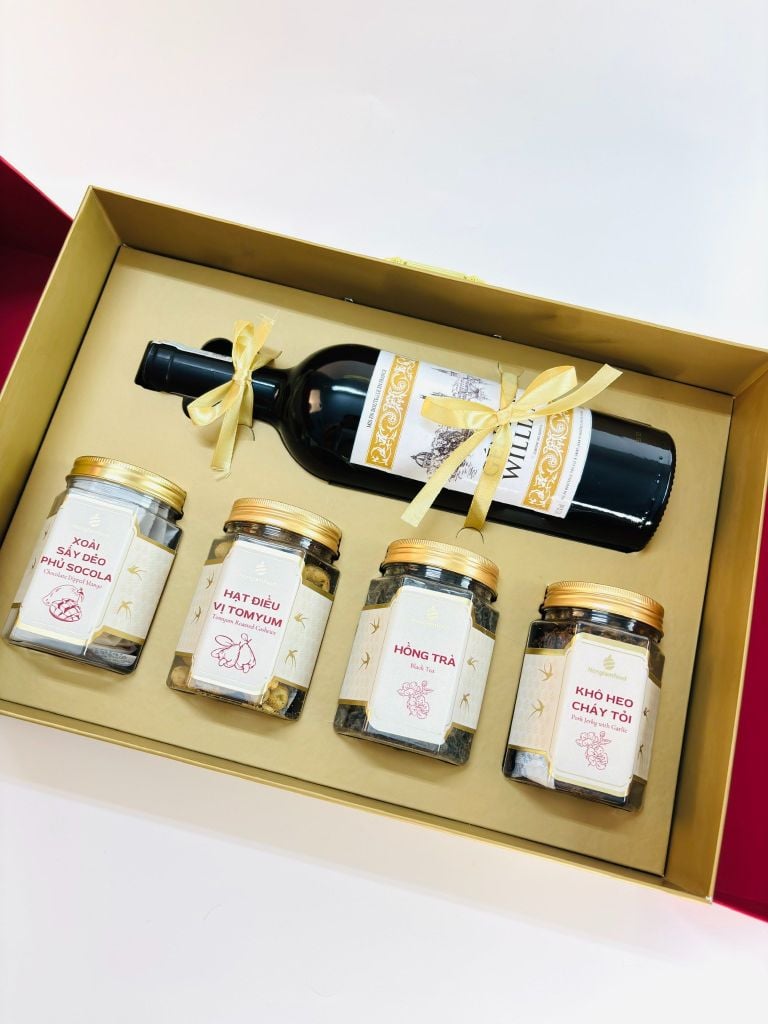 Bộ quà tết 2026 - VƯỢNG PHÁT 01 | Set Quà Tết Nonglamfood | Vẹn Nguyên Hương Tết – Gắn Kết Yêu Thương