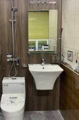 Chậu Rửa Mặt Treo Tường Vuông Vát LC-03 Men Sứ Cao Cấp