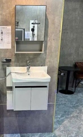 Tủ Lavabo Treo Tường 50x40cm Nhựa PVC – Chậu Sứ Nano Cao Cấp