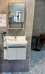 Tủ Lavabo Treo Tường 50x40cm Nhựa PVC – Chậu Sứ Nano Cao Cấp