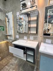 Tủ chậu lavabo treo tường 80x41cm nhựa PVC khung thép, gương LED
