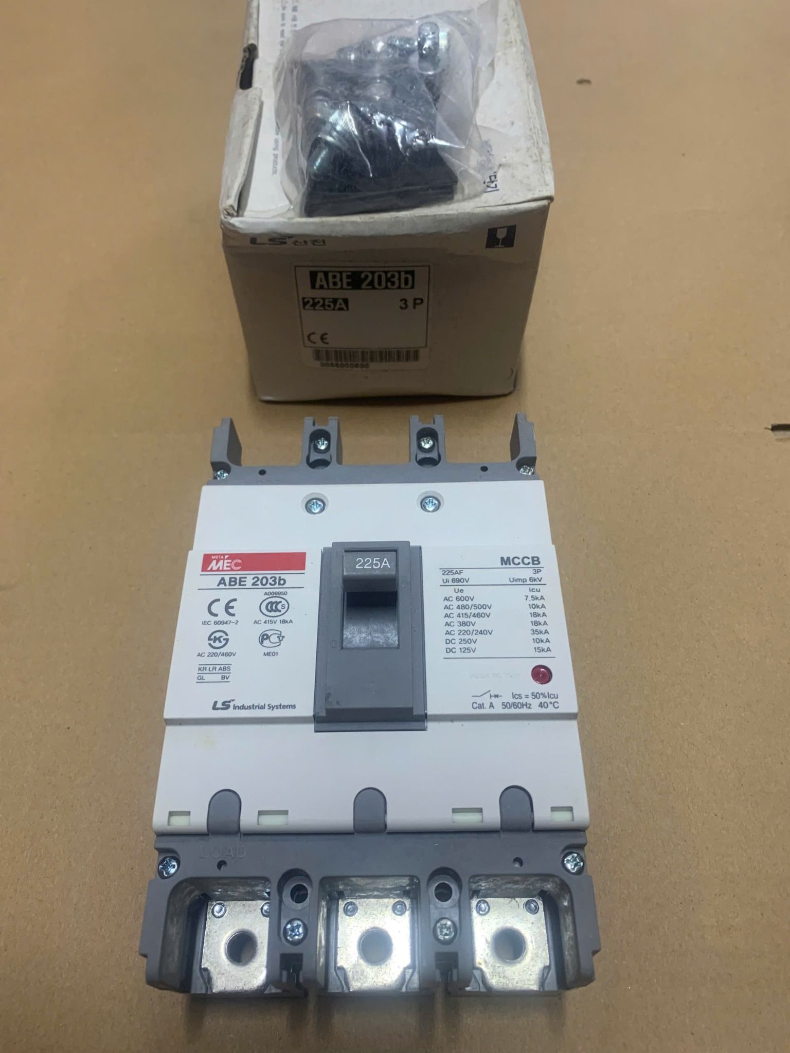 Aptomat ABE 203b 225A 3P, Hãng LS, Made in Korea – oceantech