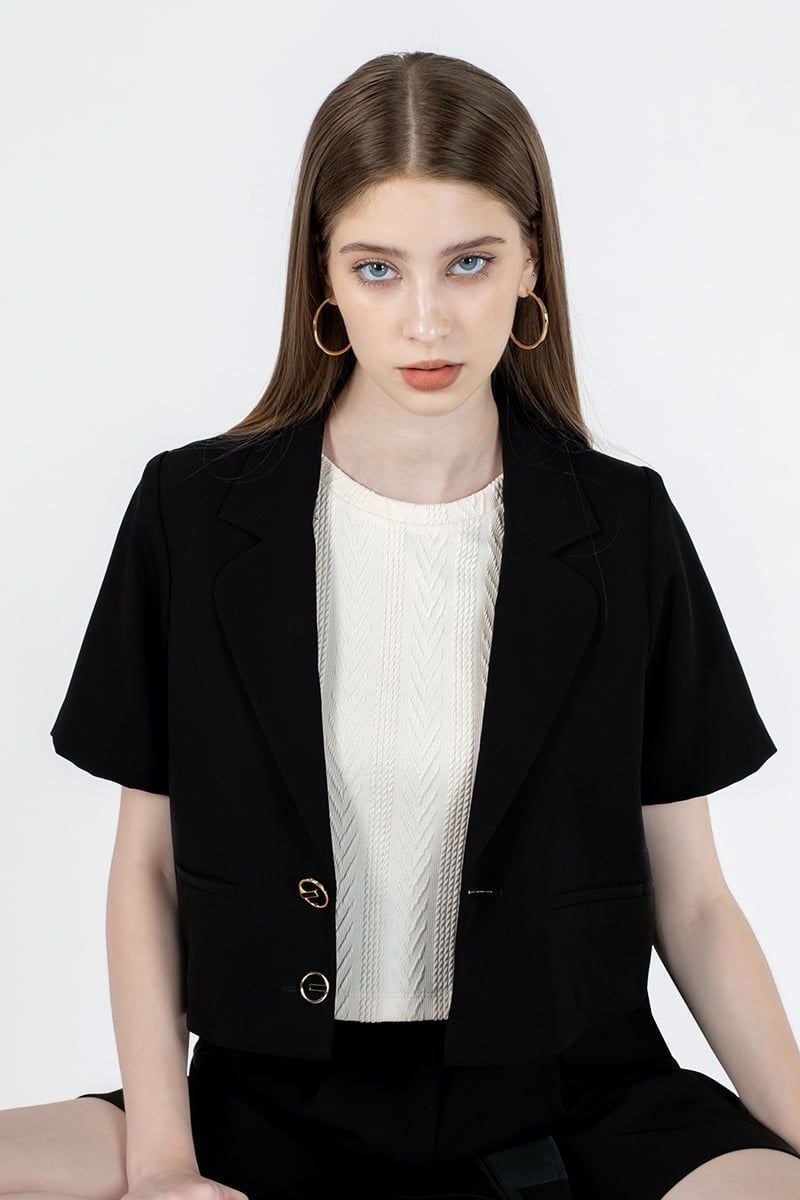  Áo Blazer Nữ Dáng Croptop FWBZ24SS03C 