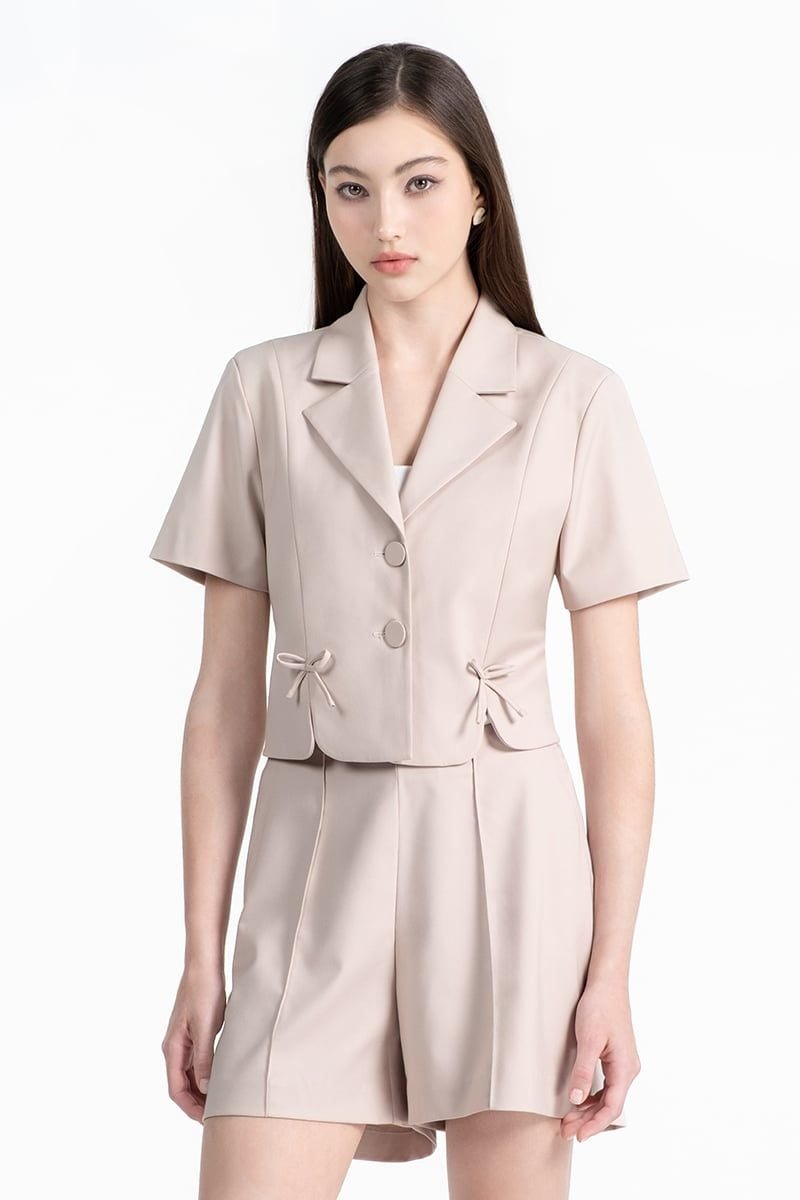  Áo Blazer Nữ Thanh Lịch – FWBZ25FH01G 
