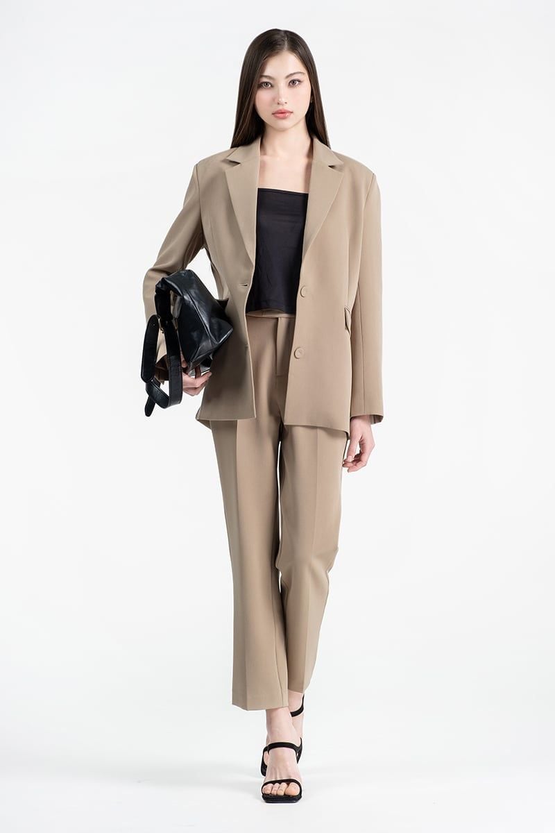  Blazer Nữ Form Rộng - FWBZ25FH02C 
