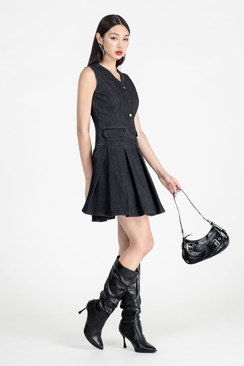  Đầm Denim Dáng Xếp Ly Cá Tính – FWDR25FH02C-J 