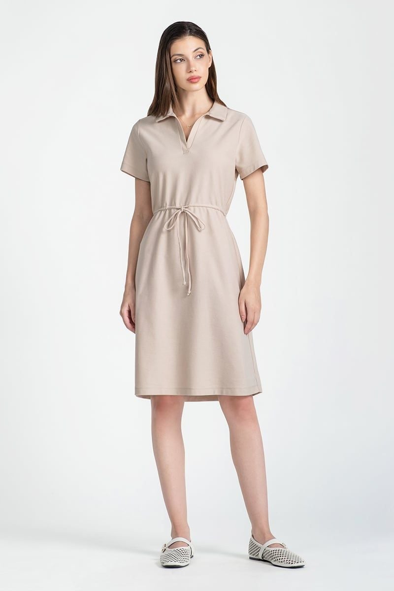  Đầm Dáng Suông Cổ Polo FWDR25SS26G 