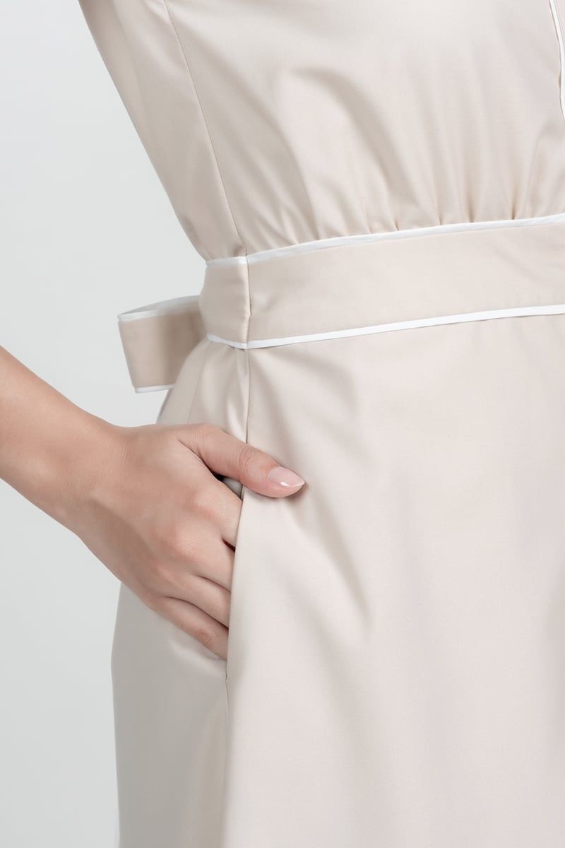  Đầm Sơ Mi Dáng Midi Thắt Eo – FWDR25SS27C 