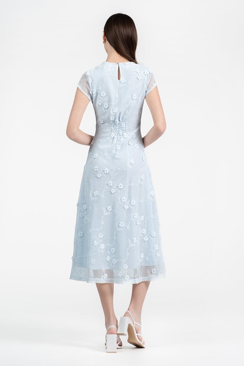  Đầm Midi Ren Hoa Xanh Nhạt Thanh Lịch - FWDR26SS15D 