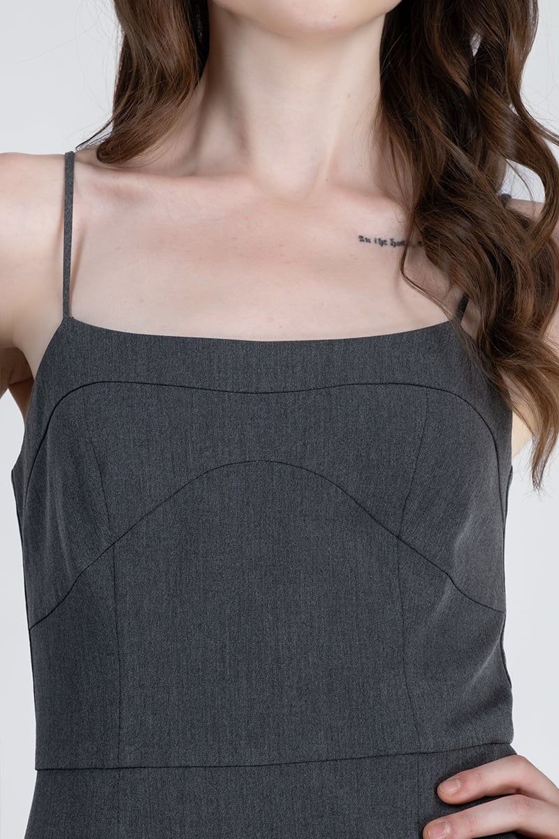  Đầm Hai Dây Dáng Suông - FWDR26SS34D 