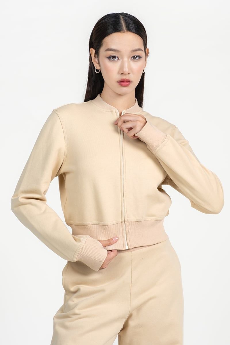  Áo Khoác Nỉ Basic Dáng Ngắn – FWJK25FH03D 