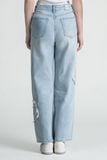  Quần Jeans Xanh Hoa Đắp Vải Trần Chỉ FWJN25FH04G 