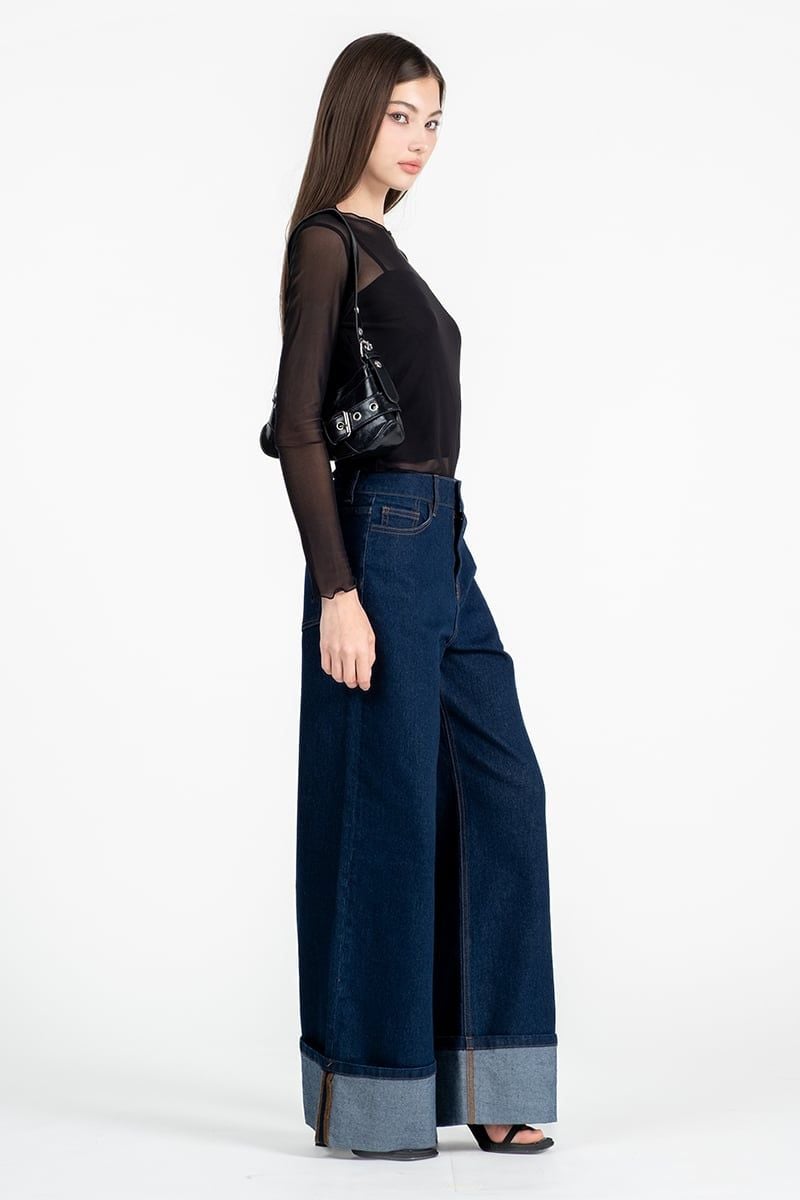  Quần Jeans Ống Rộng Lai Lật - FWJN26SS01D 