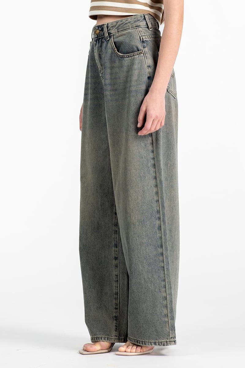  Quần Jeans Wash - FWJN26SS09C 