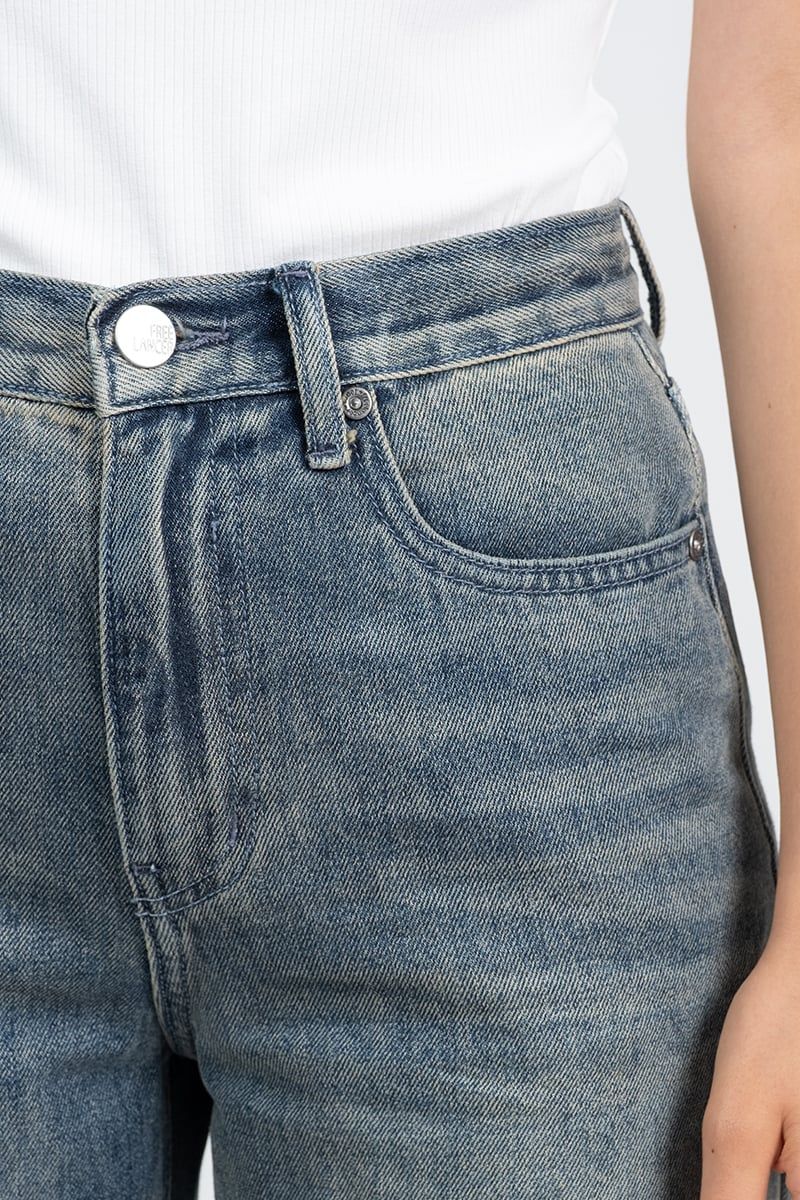  Quần Jeans Xanh Retro FWJN26SS10C 