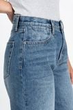  Quần Jeans Wash Xanh Nhạt Ống Suông FWJN26SS12C 