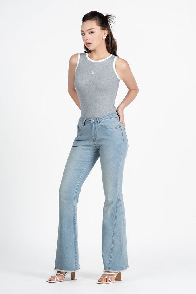 mau_LIGHT BLUE
