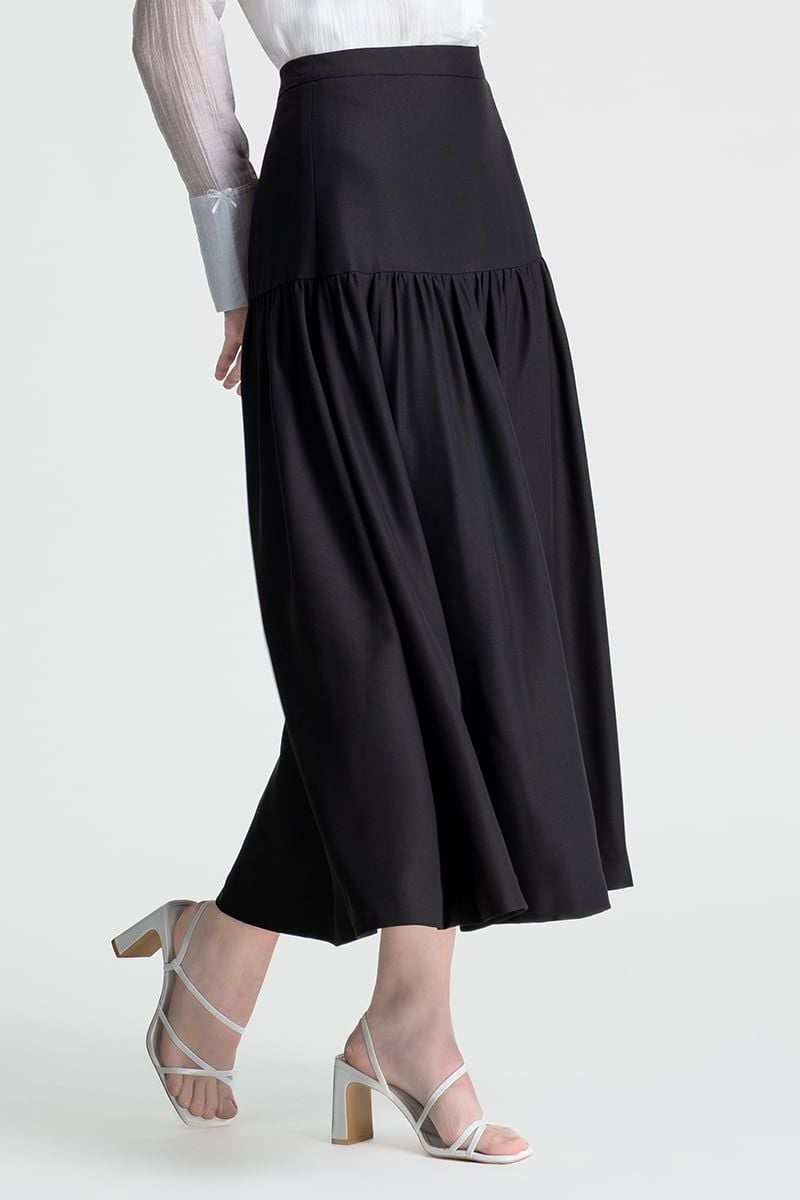  Chân Váy Midi Xếp Nhún FWSK25SS09C 